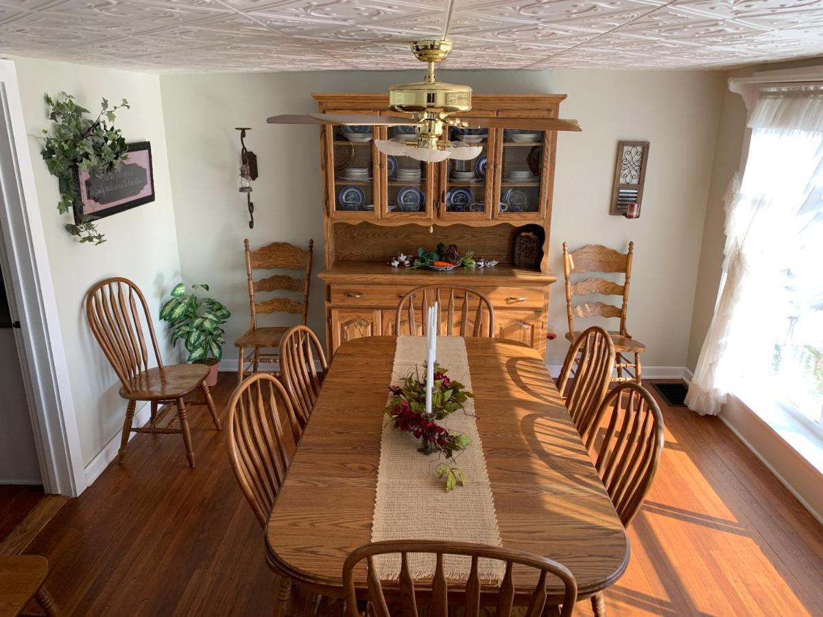 Conneaut Centennial Inn Bed & Breakfast מראה חיצוני תמונה