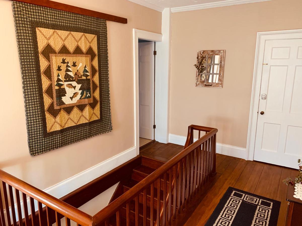 Conneaut Centennial Inn Bed & Breakfast מראה חיצוני תמונה