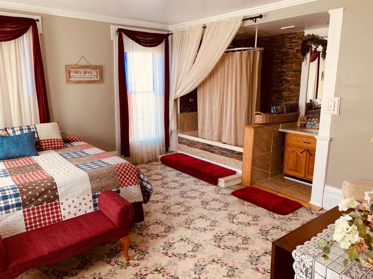 Conneaut Centennial Inn Bed & Breakfast מראה חיצוני תמונה